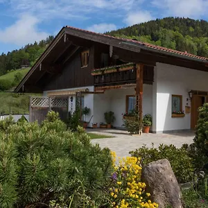  Apartment Haus Christl
